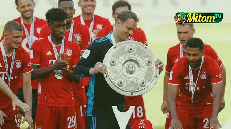 Những thông tin thú vị về chiếc đĩa bạc, giải thưởng cho đội vô địch Bundesliga
